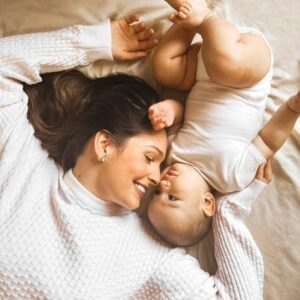 Bebé y mamá 🤰🏼👶🏼